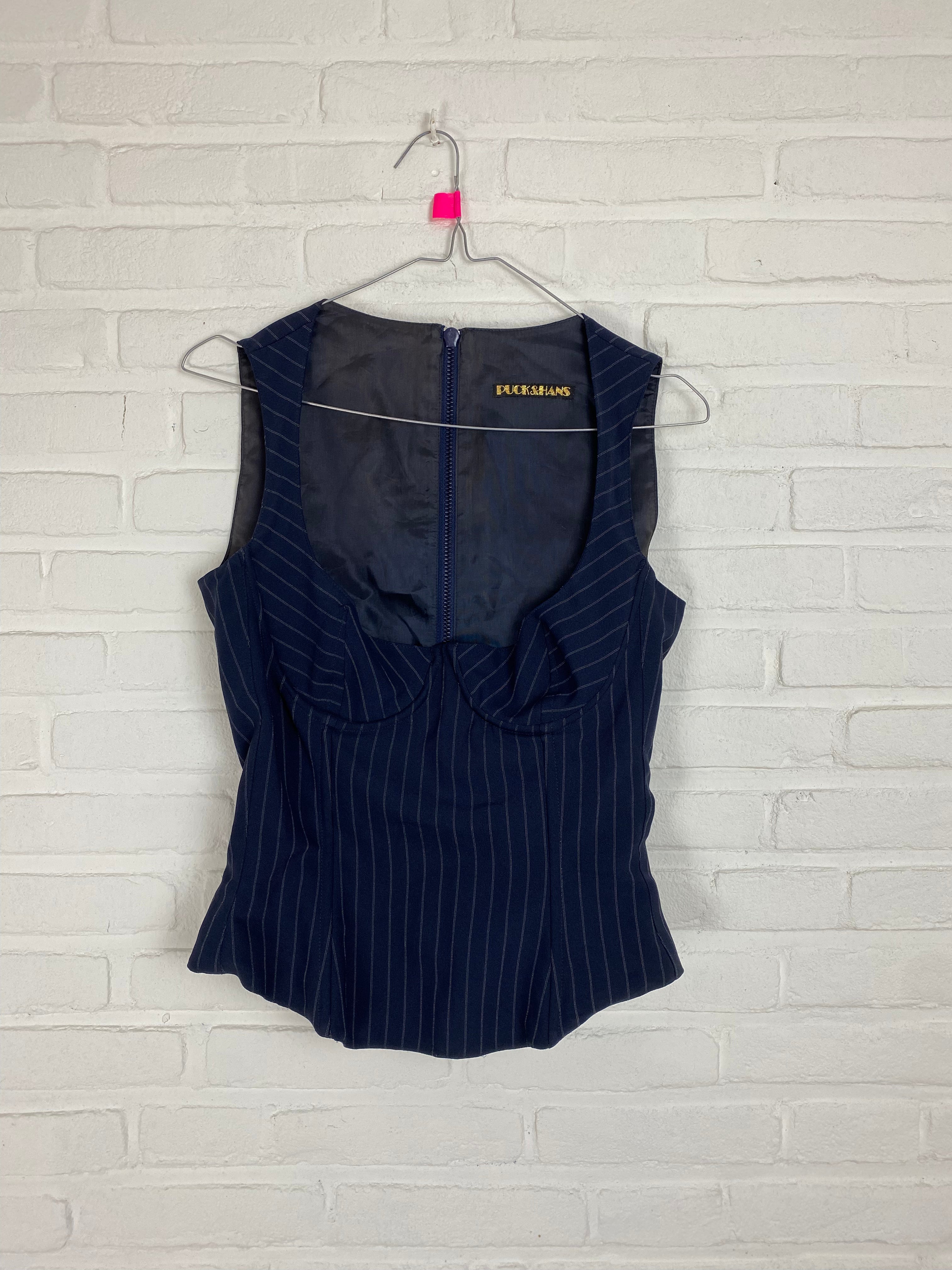 Top Puk & Hans pinstripe