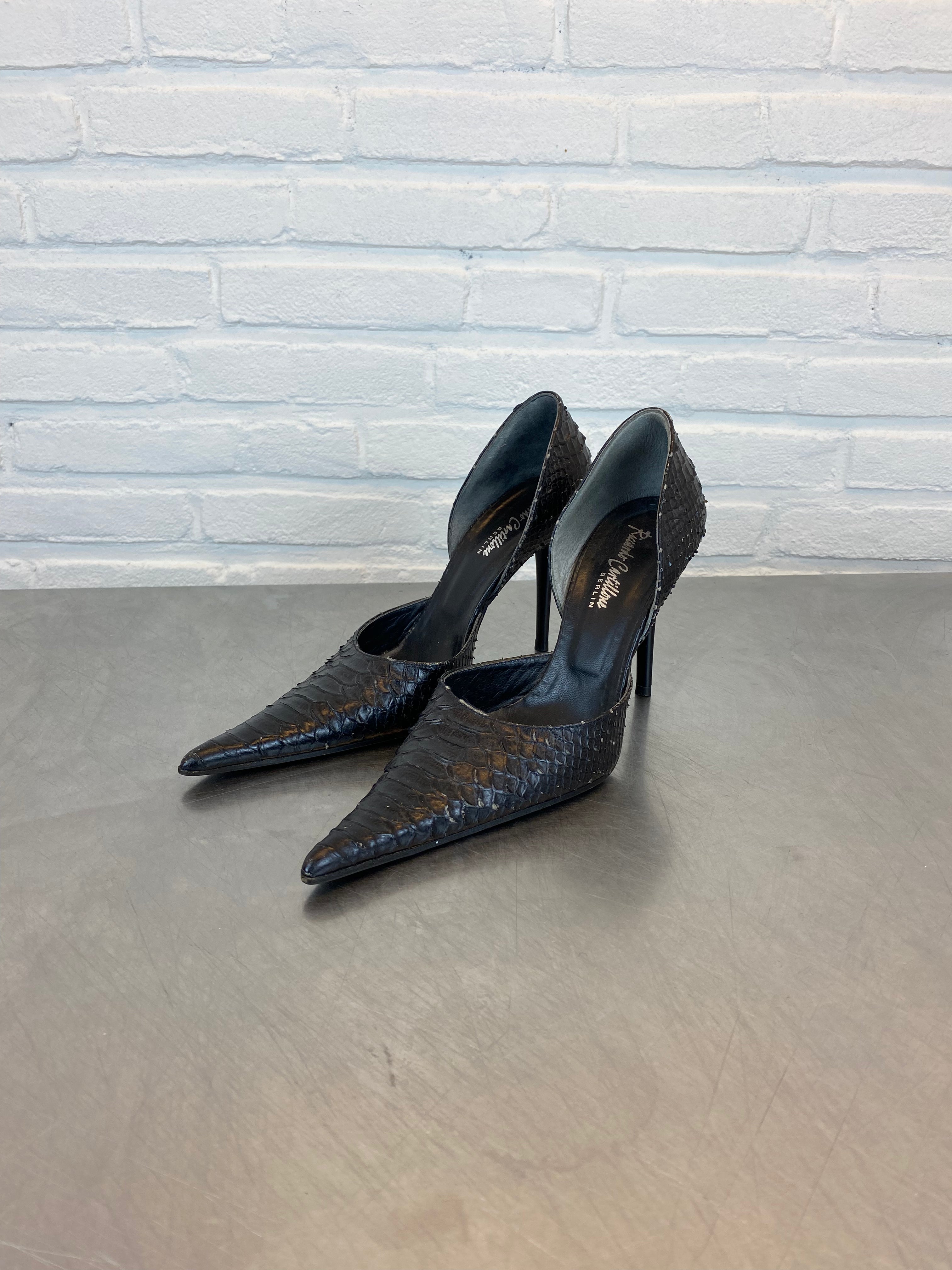 Zwarte slangen print heels
