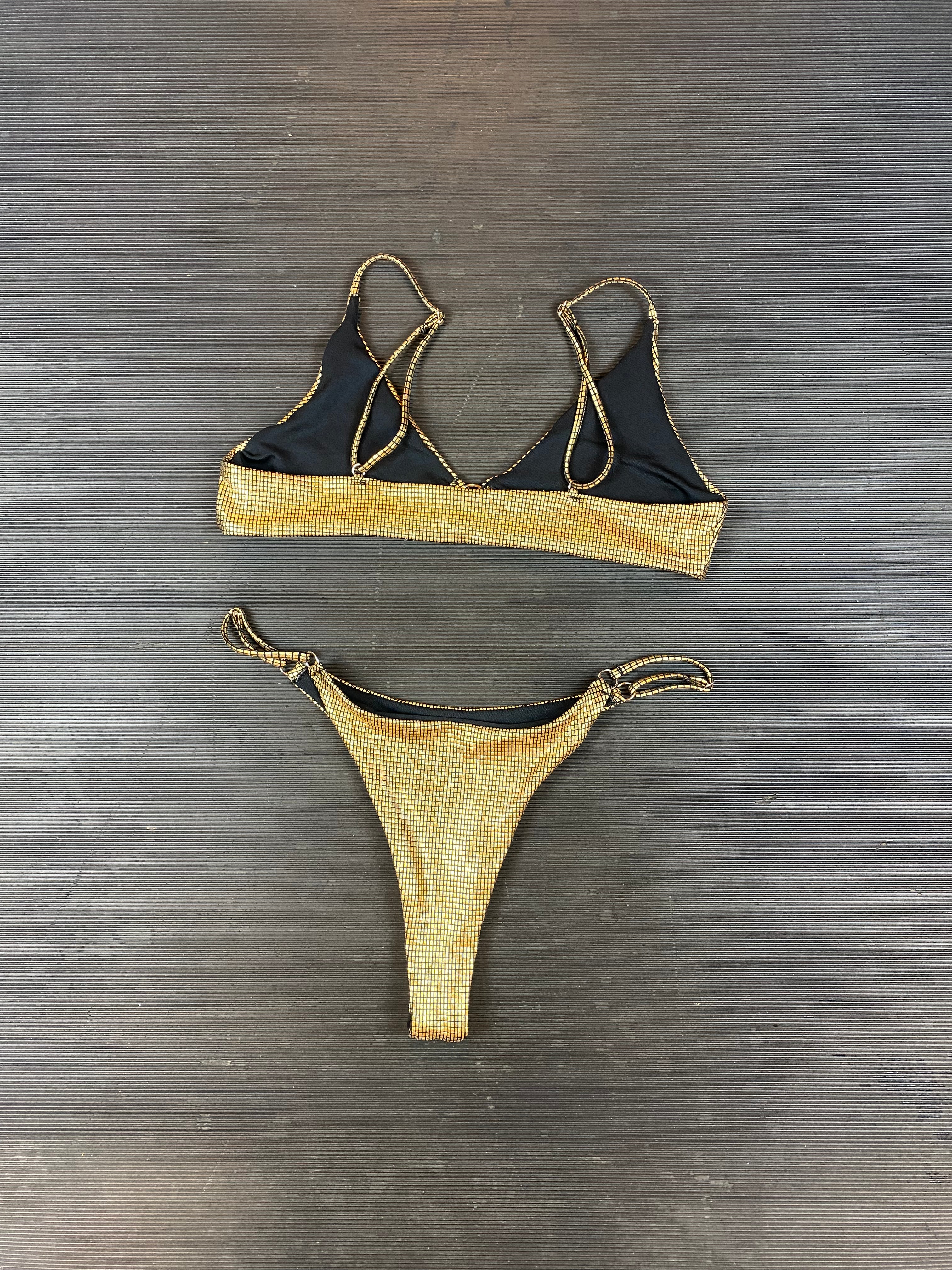 Goud kleurige bikini